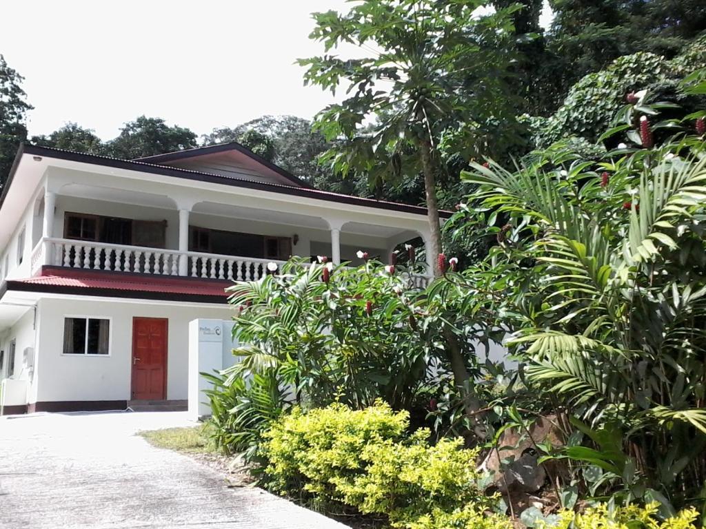 Studio Apartment at Precious Residence C